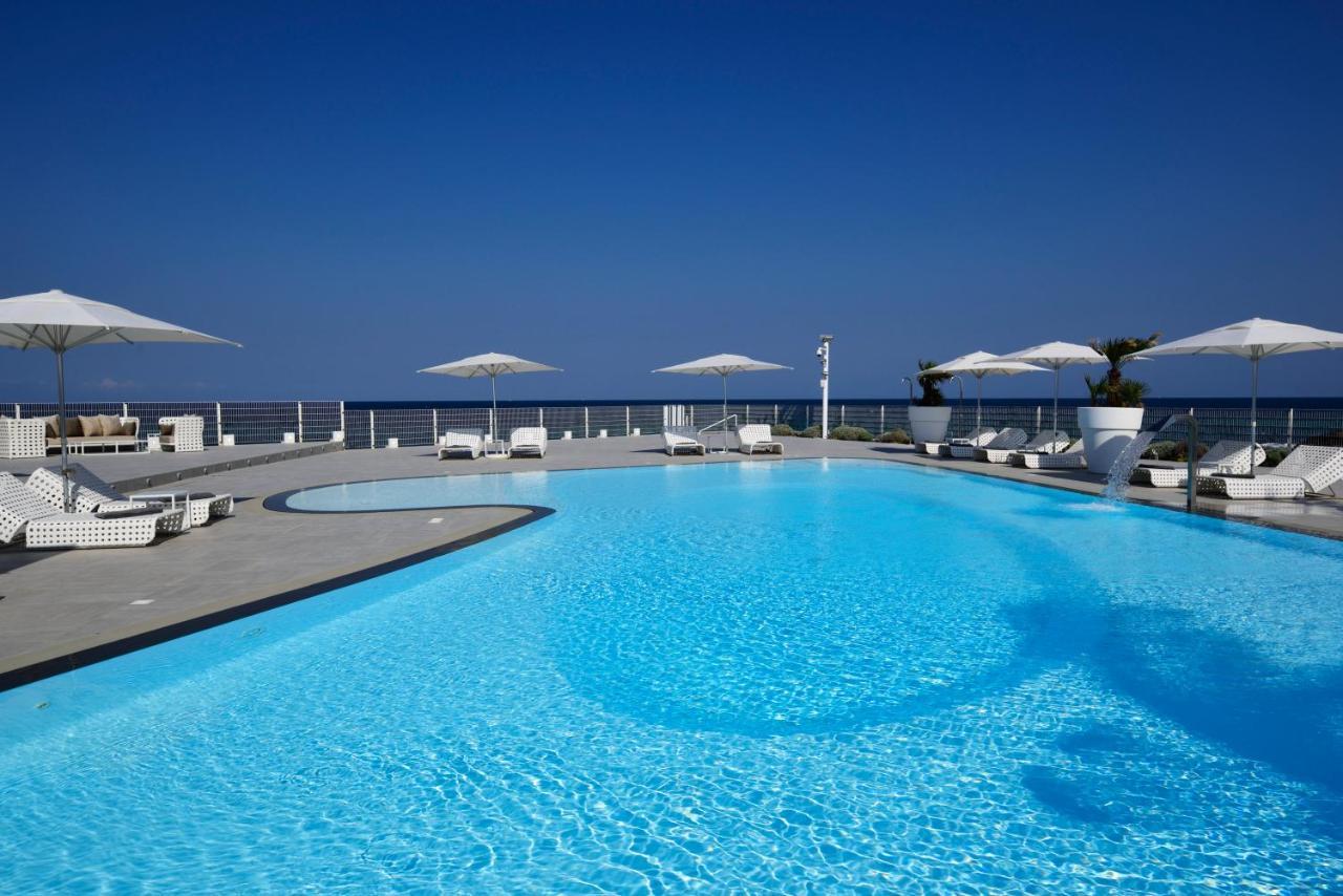 Sole In Me Resort By Altoborgo Ostuni Bagian luar foto