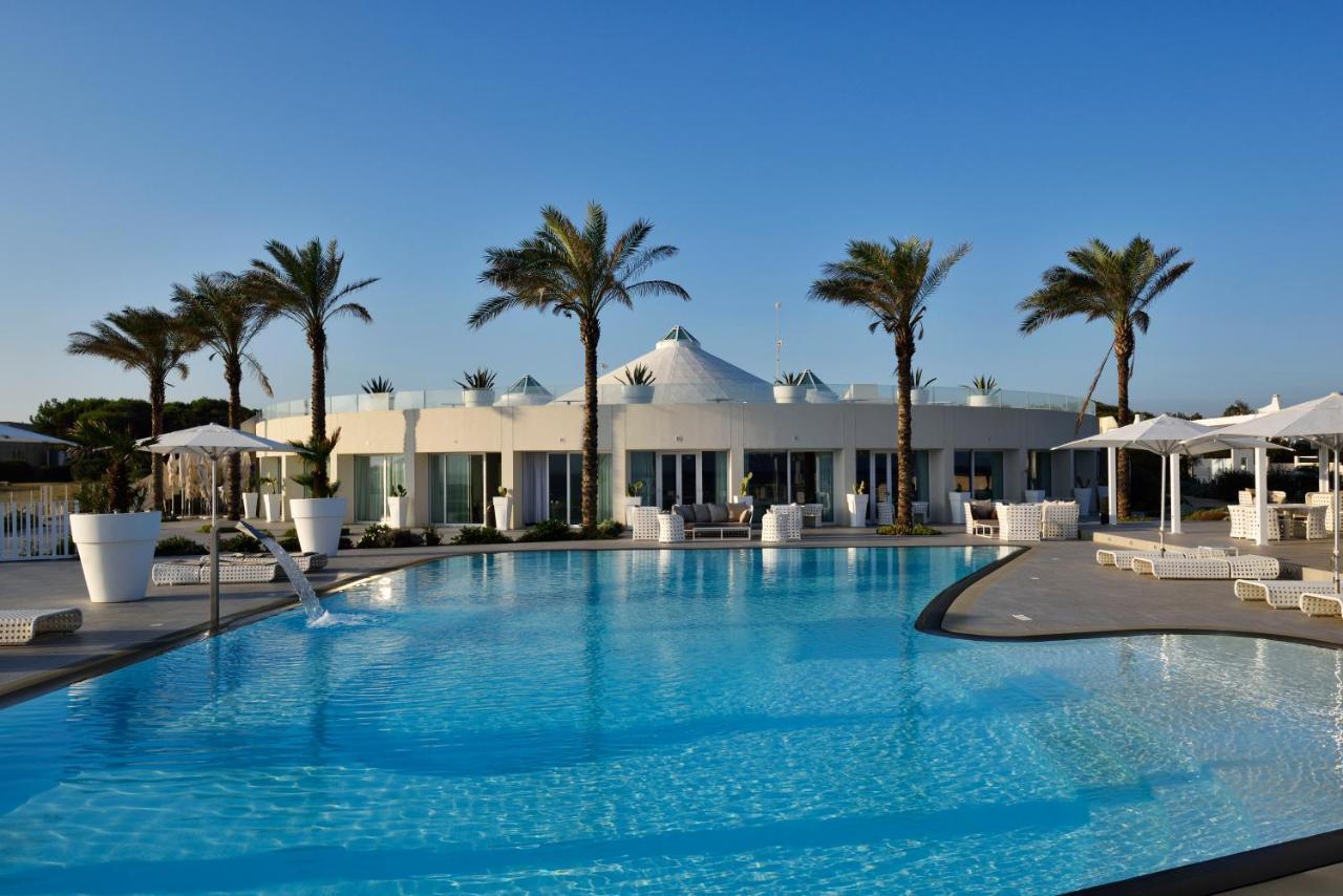 Sole In Me Resort By Altoborgo Ostuni Bagian luar foto